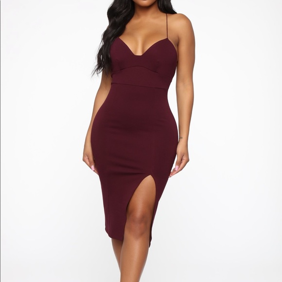 Fashion Nova Dresses & Skirts - NWT Midi Dress in Plum size L